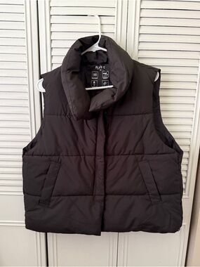 PUFFIT women’s cropped puffer vest